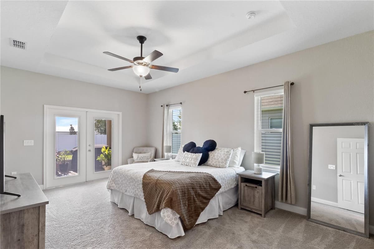 117 WALKERS POINT DRIVE — photo 13 of 39