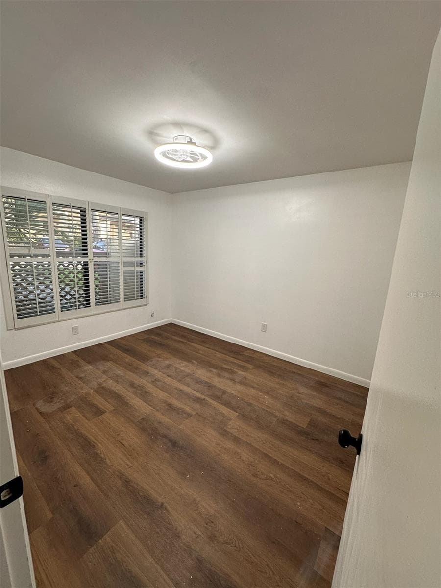 705 TEAL LANE — photo 20 of 23