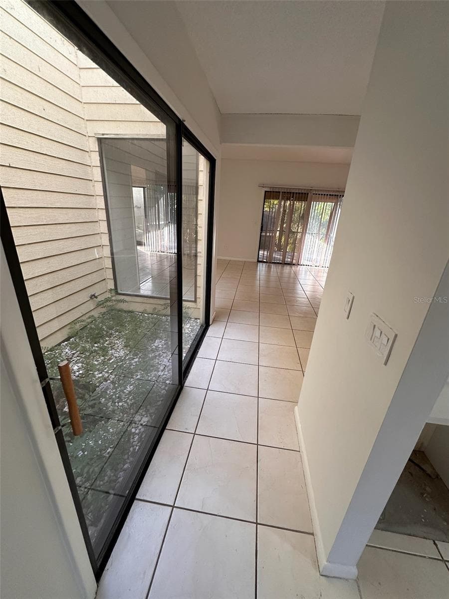 705 TEAL LANE — photo 5 of 23