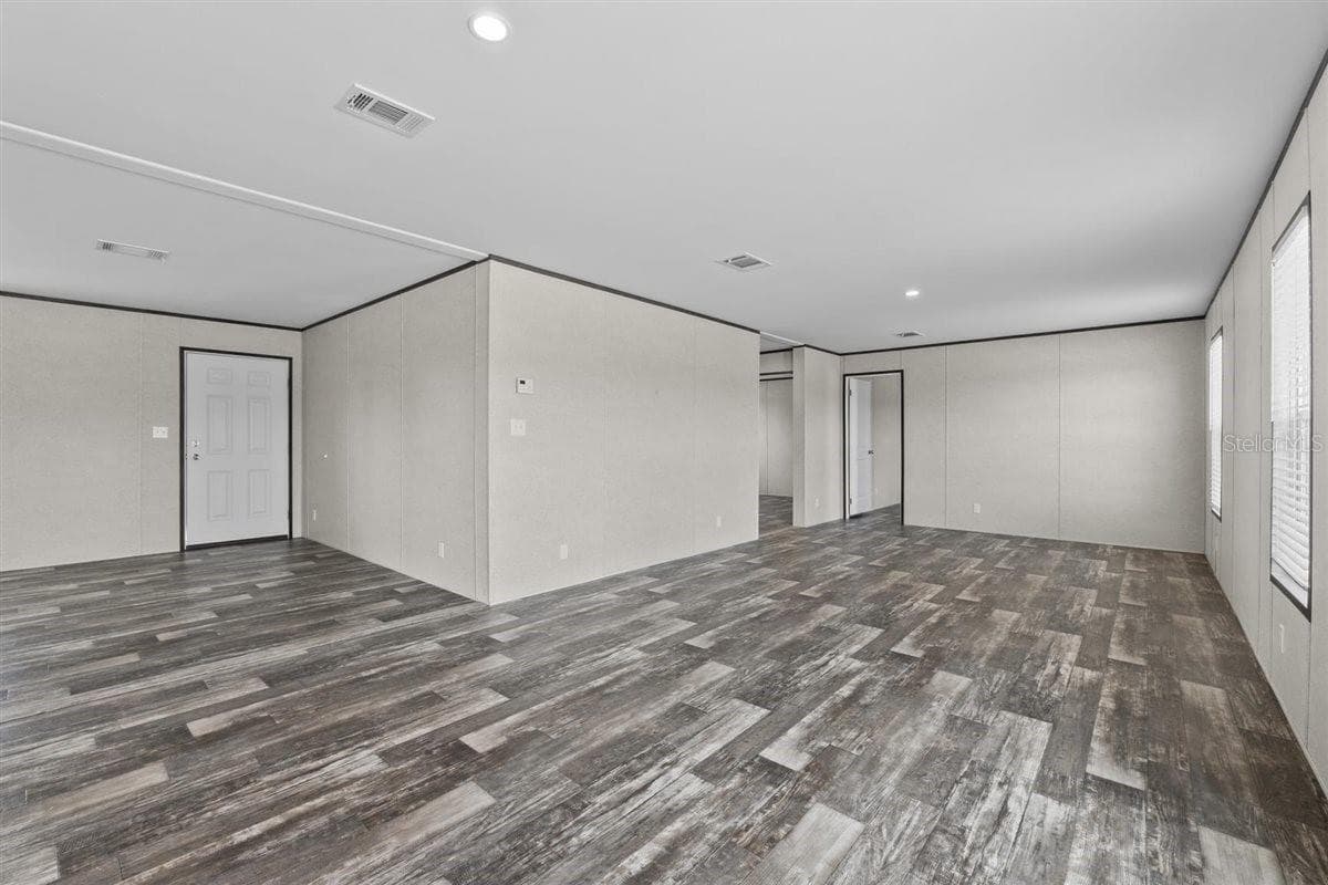 8457 CAROUSEL TERRACE — photo 15 of 36