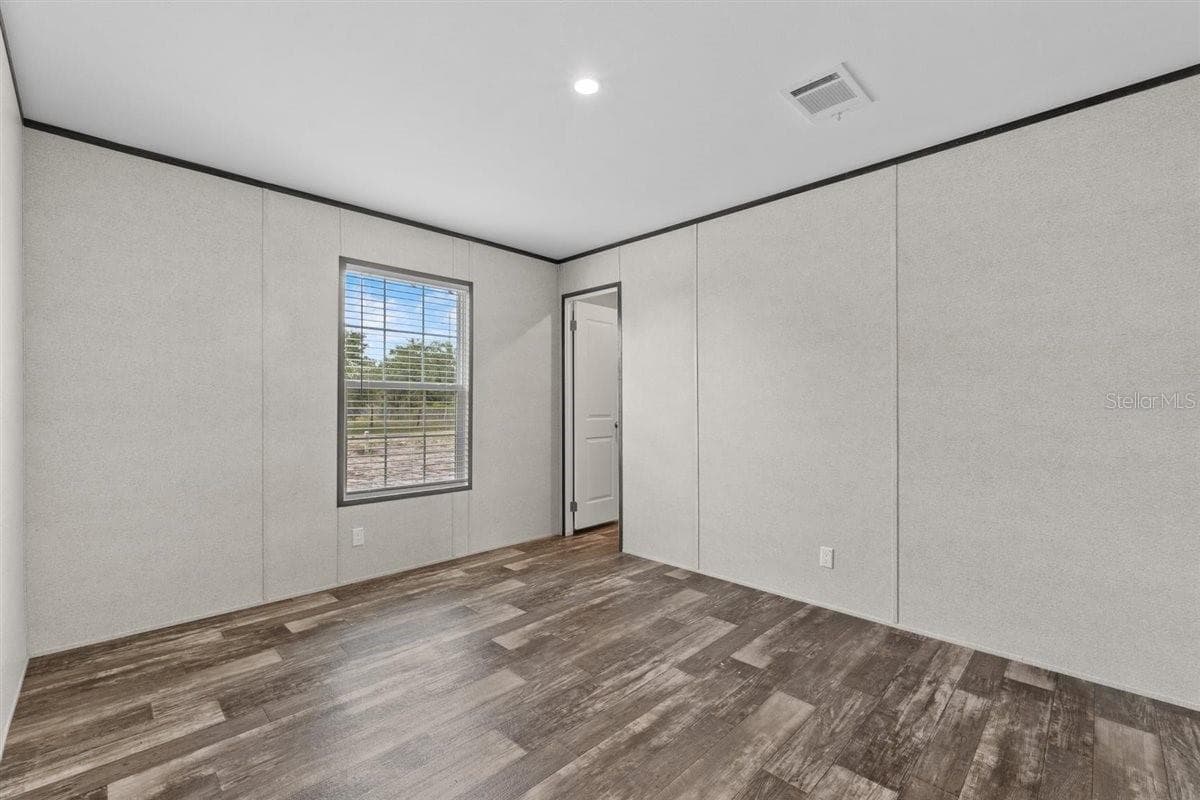 8457 CAROUSEL TERRACE — photo 31 of 36