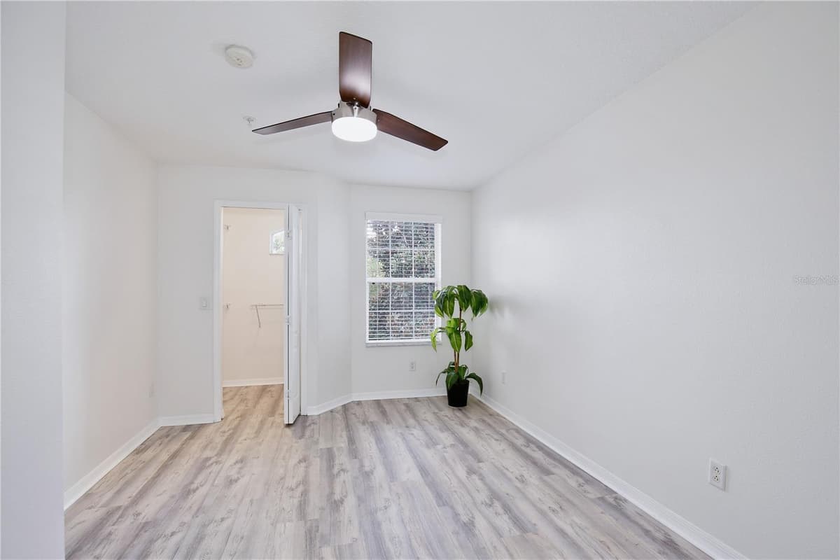696 SEABROOK COURT — photo 22 of 42