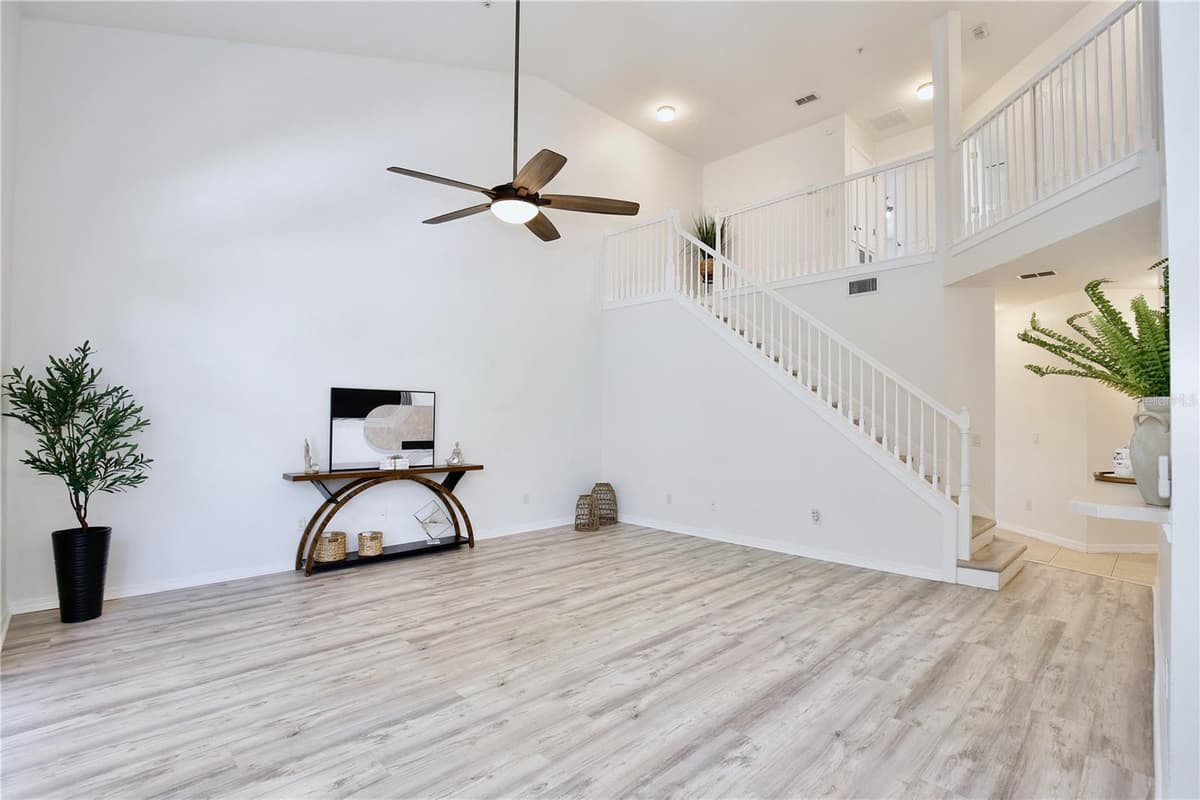 696 SEABROOK COURT — photo 7 of 42