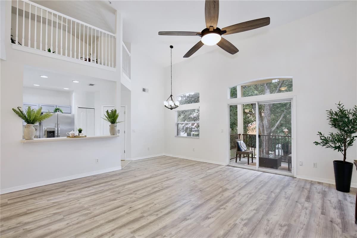 696 SEABROOK COURT — photo 6 of 42
