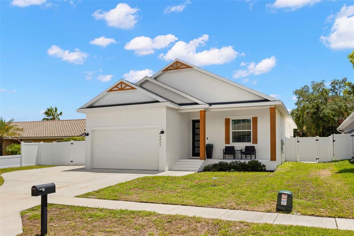 4827 BLUE JAY CIRCLE — photo 1 of 41