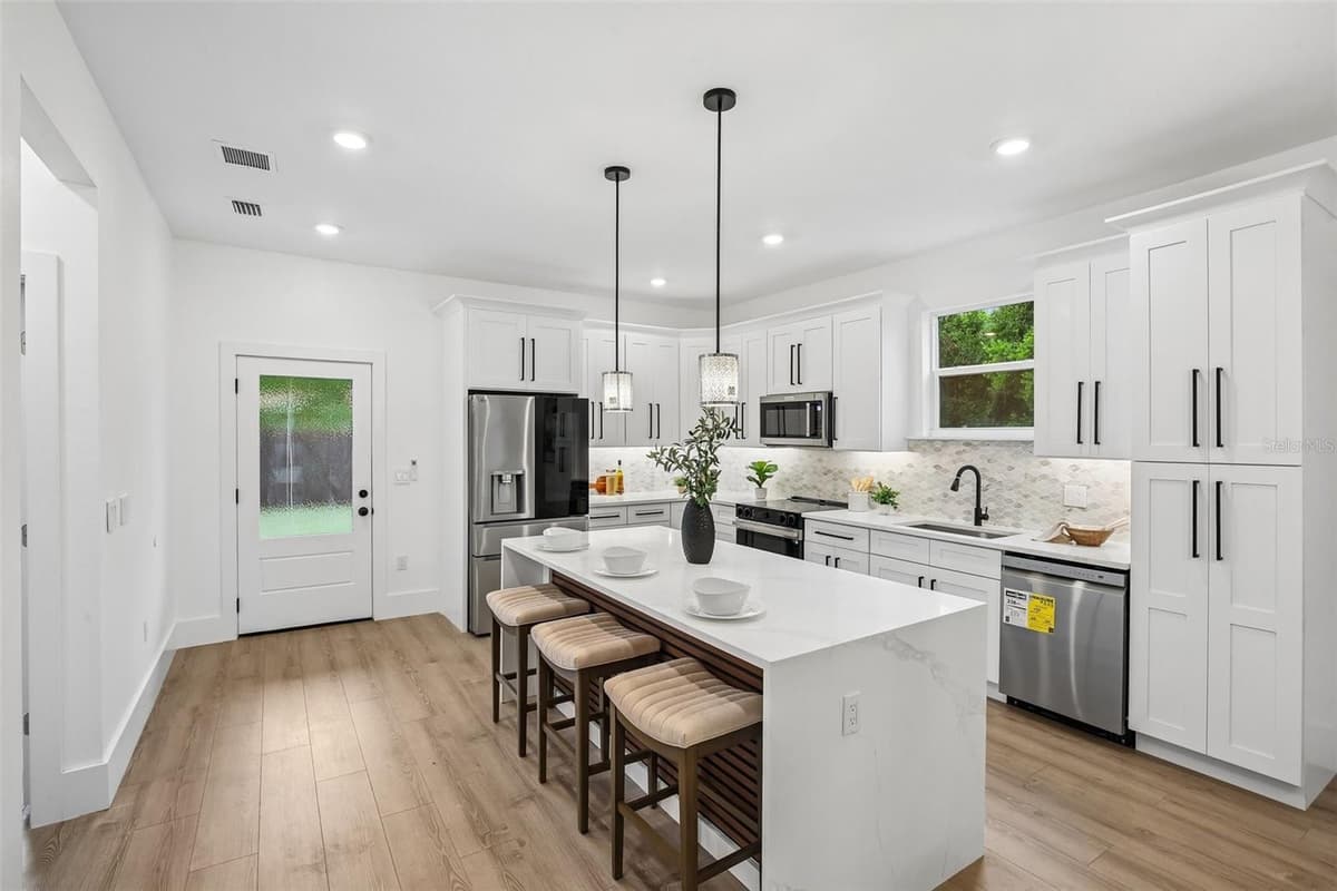 3612 CLIFTON STREET — photo 14 of 31