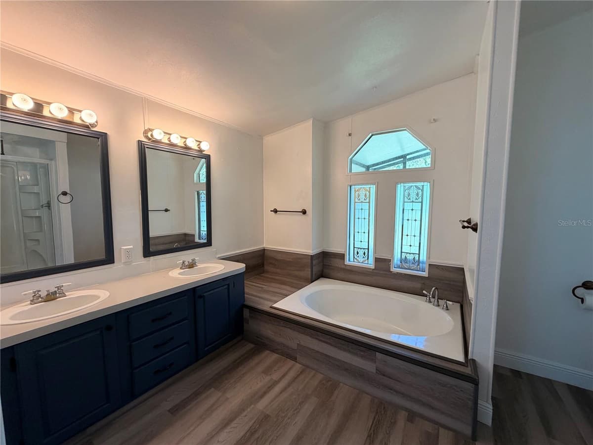 55643 LISA STREET — photo 31 of 54