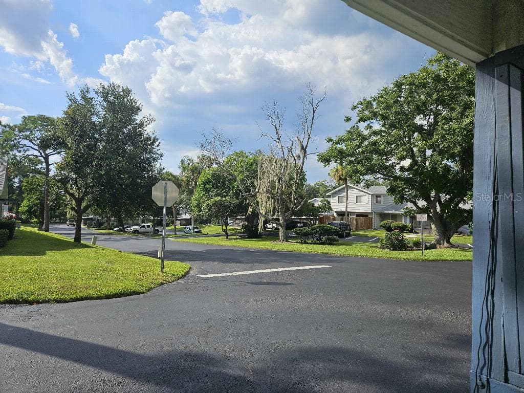619 HEATHERTON VILLAGE — photo 6 of 29
