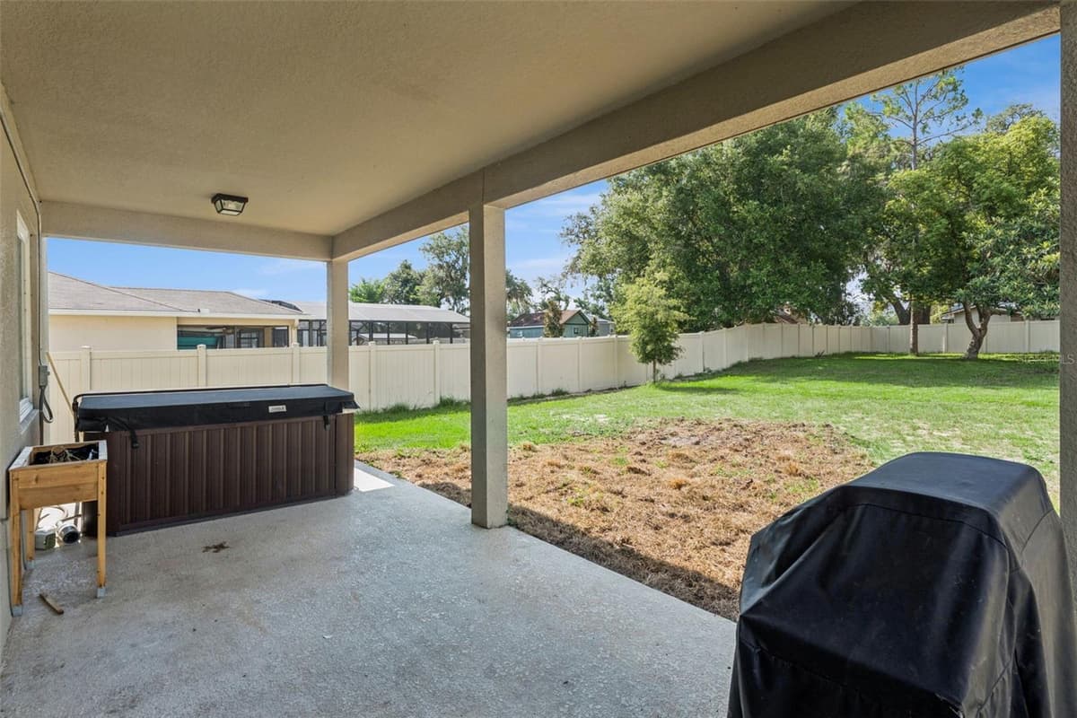 15898 BRADICKS COURT — photo 23 of 41