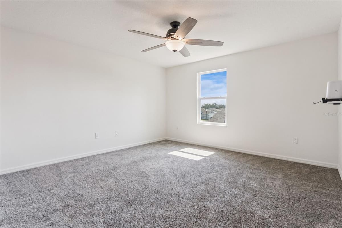15898 BRADICKS COURT — photo 18 of 41