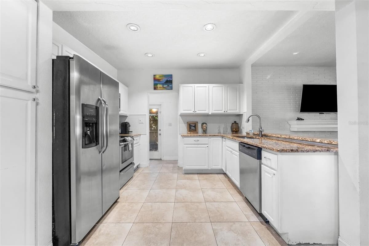 3107 LAKE MARGARET DRIVE — photo 18 of 53