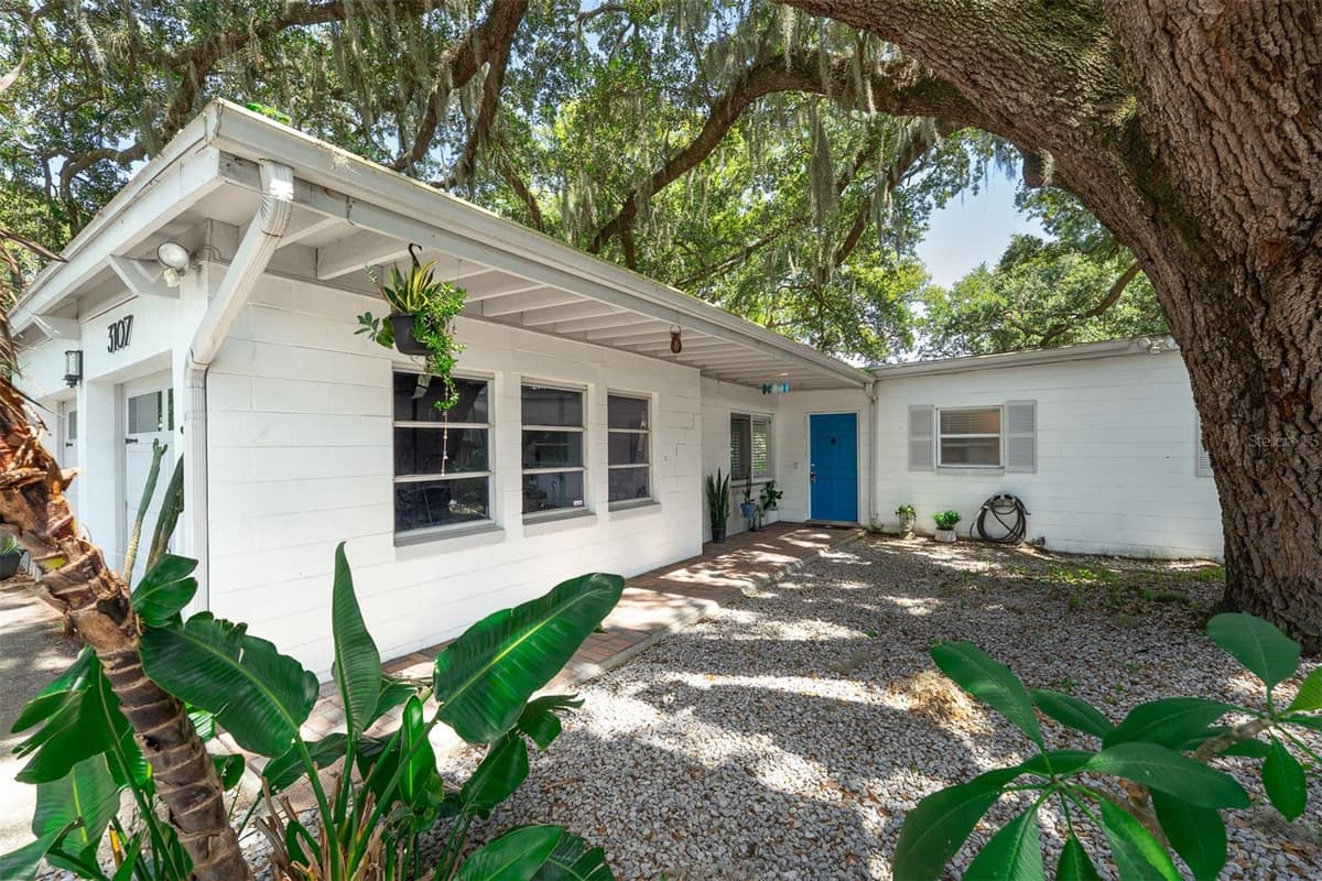 3107 LAKE MARGARET DRIVE — photo 6 of 53