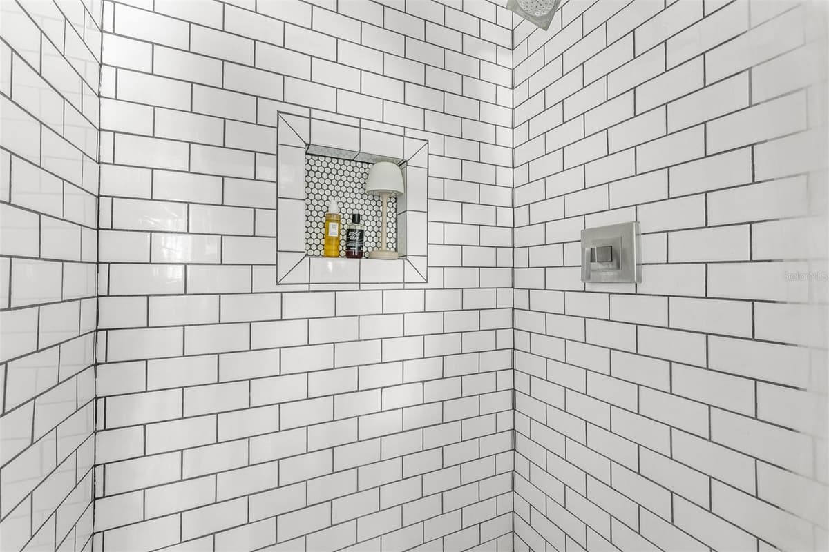 3107 LAKE MARGARET DRIVE — photo 34 of 53