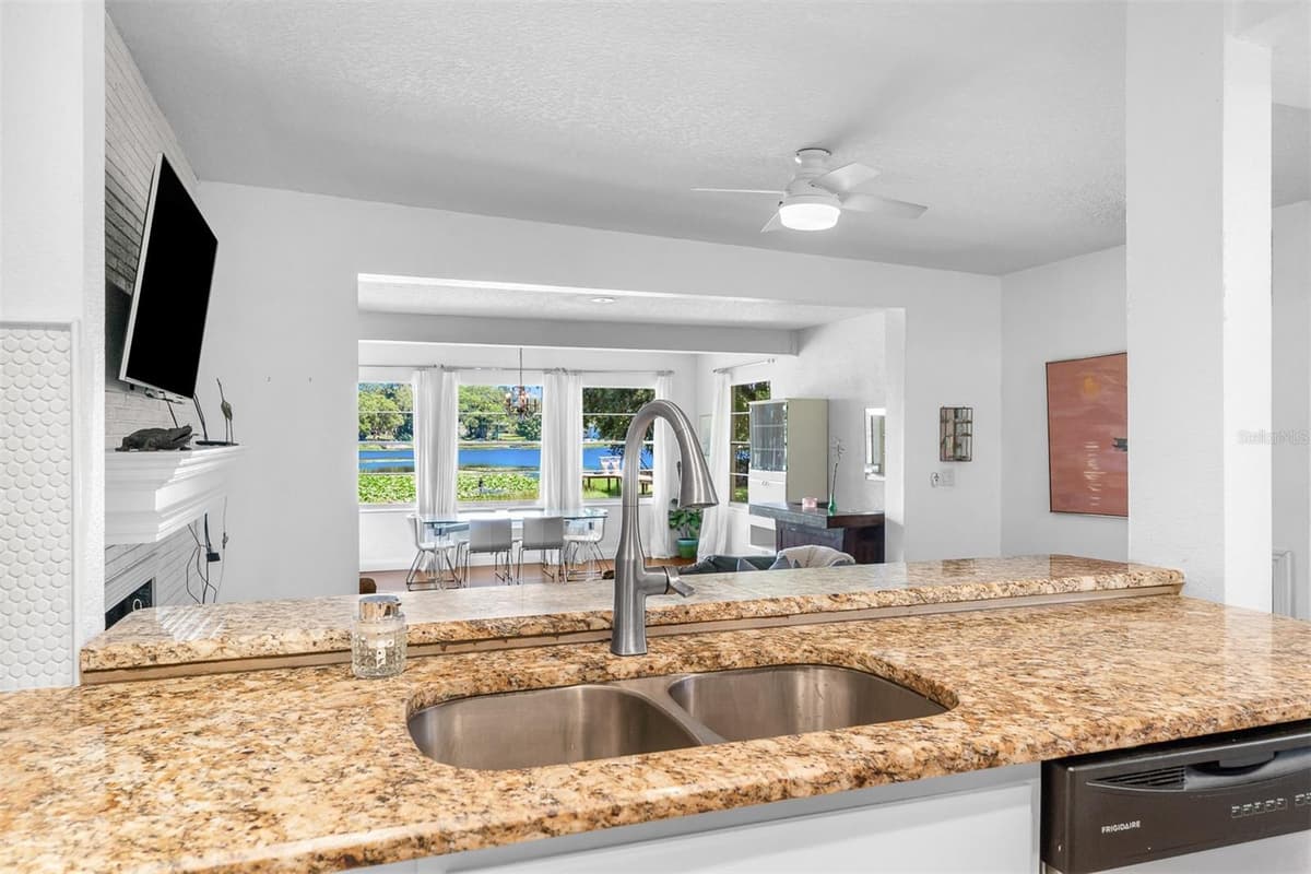 3107 LAKE MARGARET DRIVE — photo 20 of 53