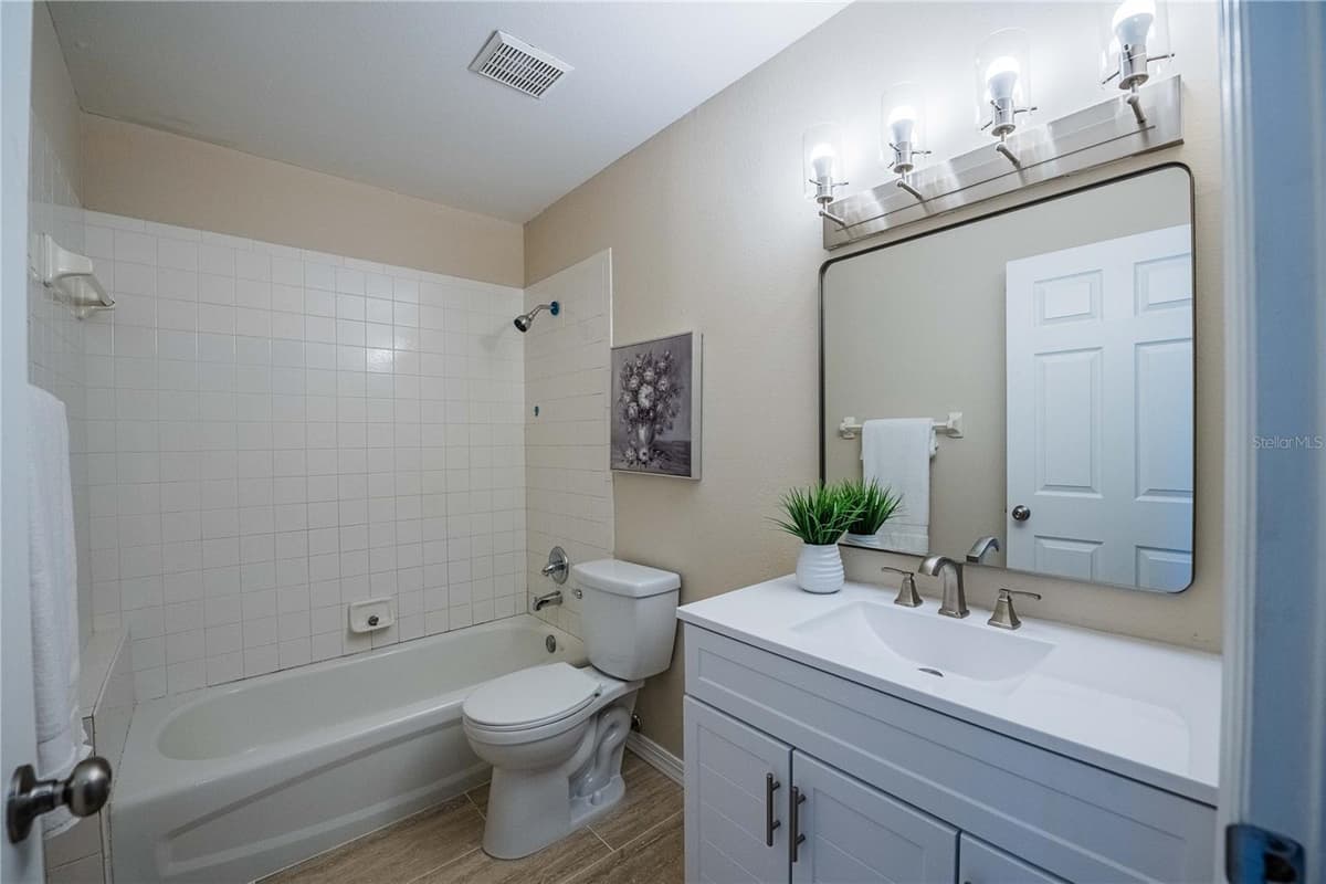 4864 CEDAR VIEW DRIVE — photo 14 of 36