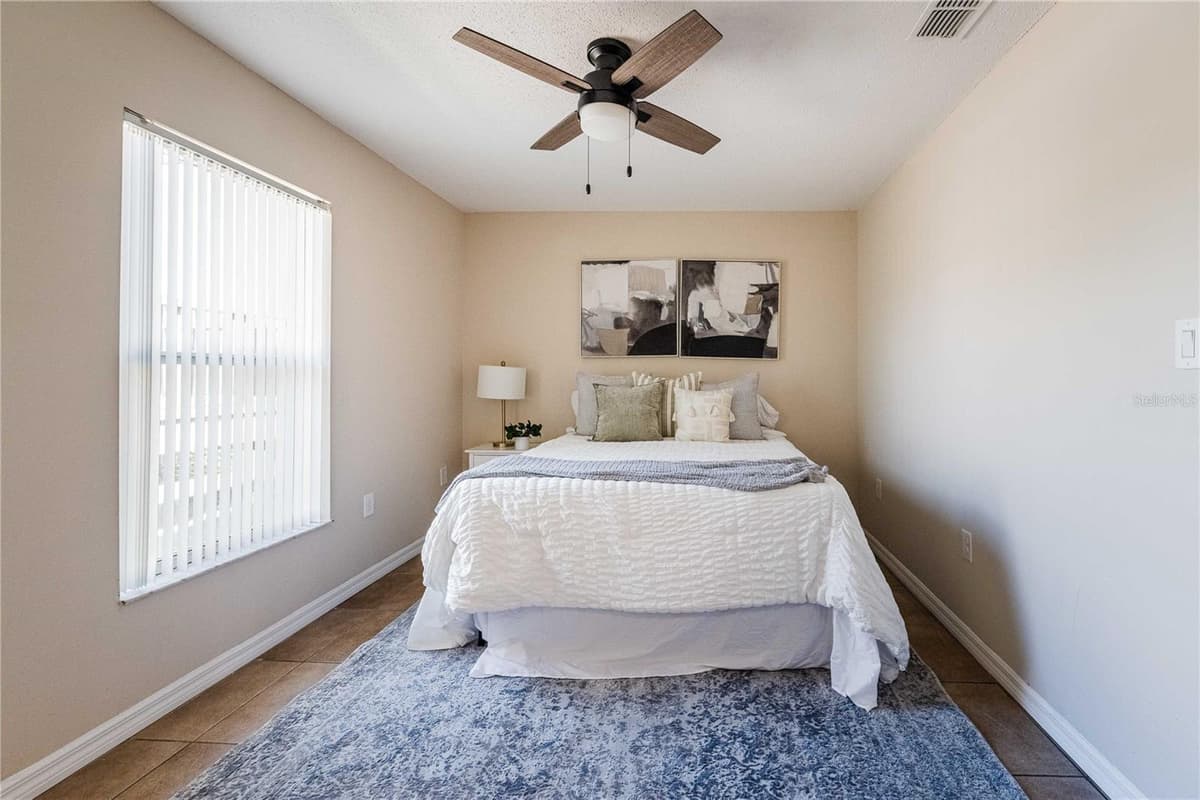 4864 CEDAR VIEW DRIVE — photo 16 of 36