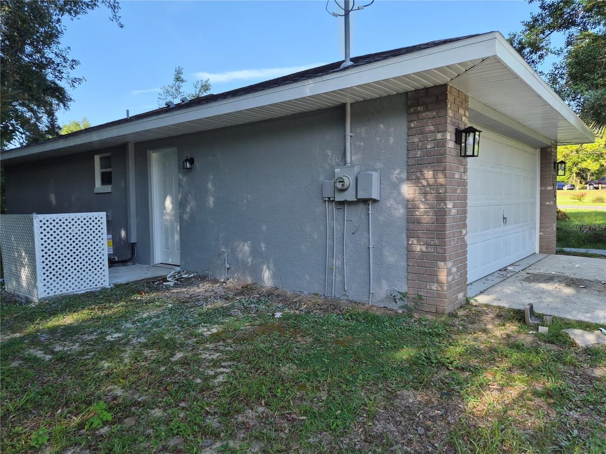1213 SORRENTO DRIVE — photo 4 of 13