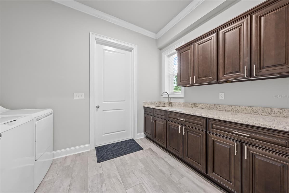 4024 SYLVESTER DRIVE — photo 43 of 68