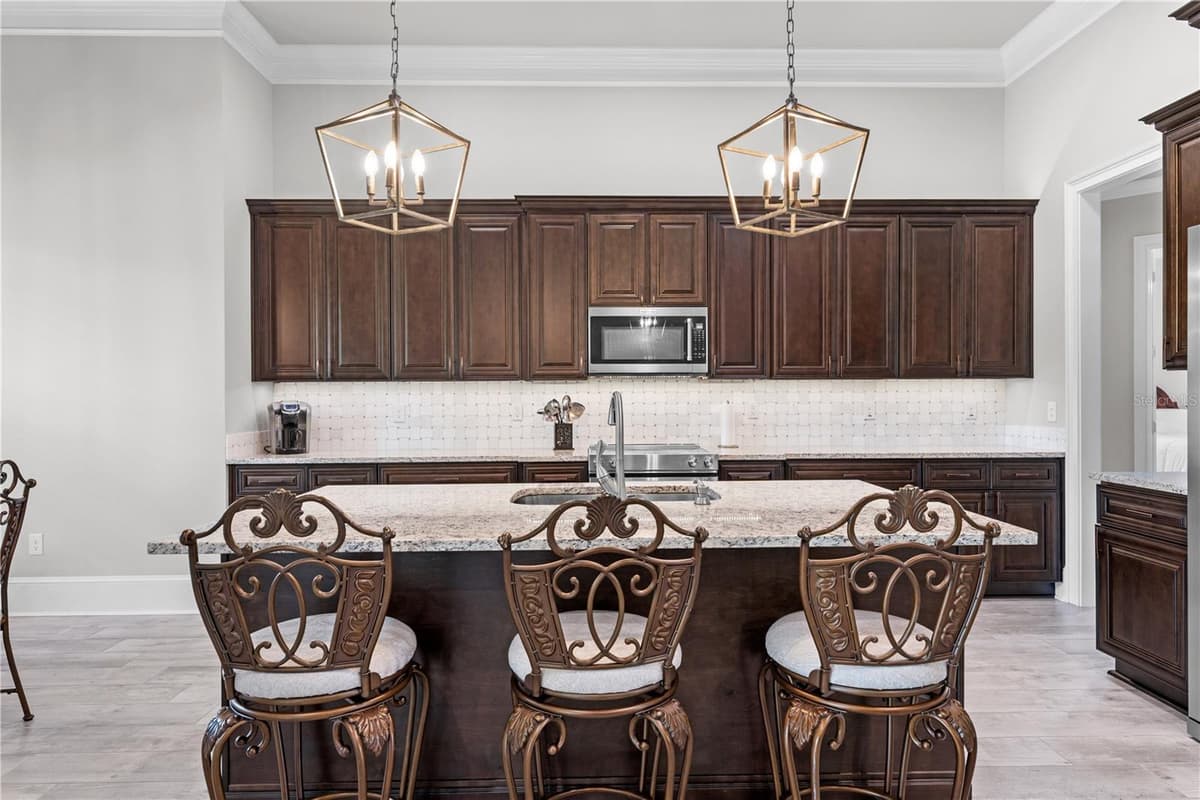 4024 SYLVESTER DRIVE — photo 13 of 68