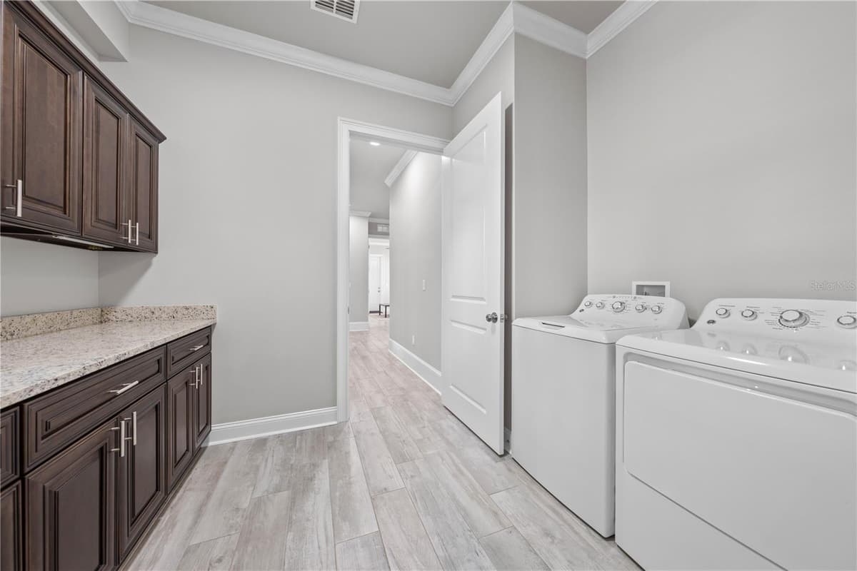 4024 SYLVESTER DRIVE — photo 45 of 68