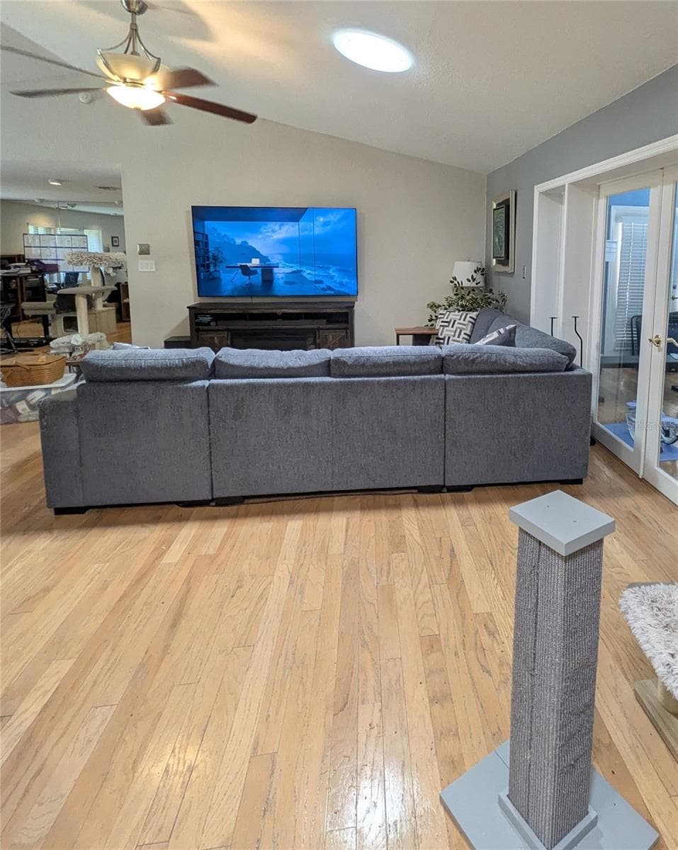 2041 CROWLEY CIRCLE — photo 7 of 51