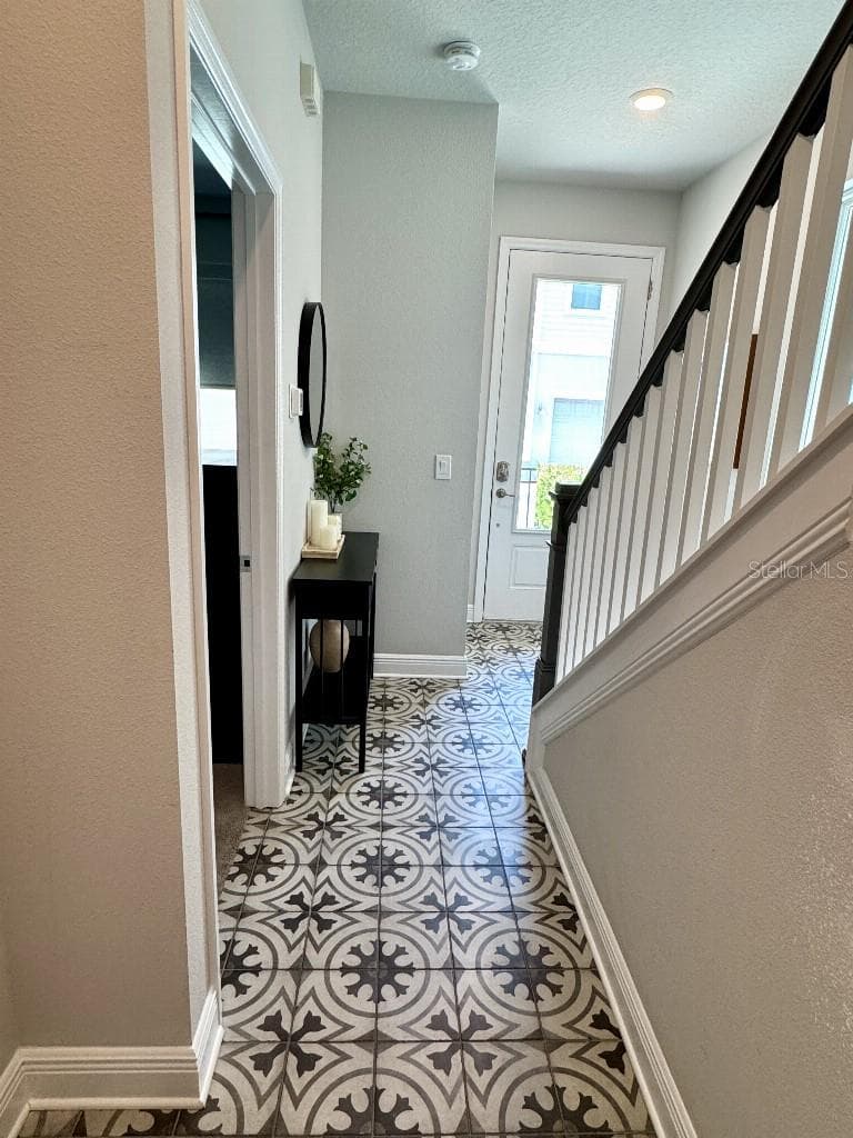 2317 LINDSTROM STREET — photo 9 of 38