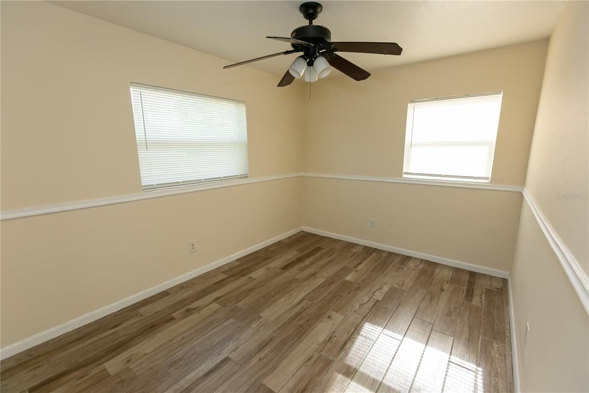 3562 BOUGAINVILLEA DRIVE — photo 18 of 27