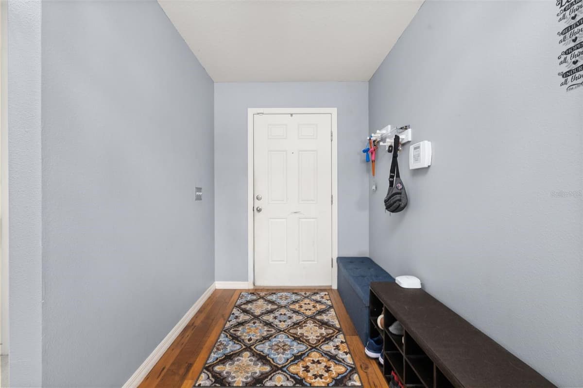 1321 WOODLARK DRIVE — photo 2 of 27