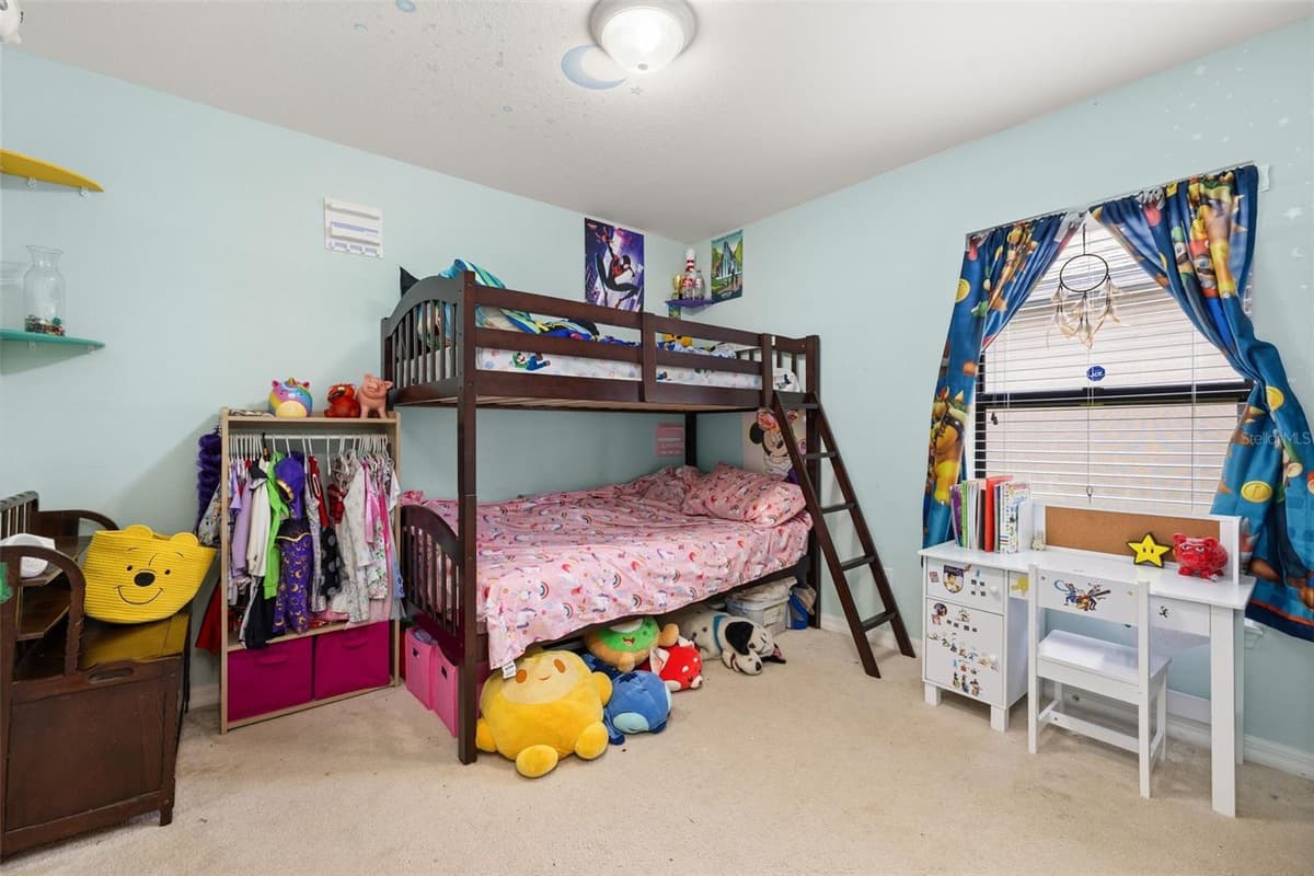 1321 WOODLARK DRIVE — photo 10 of 27