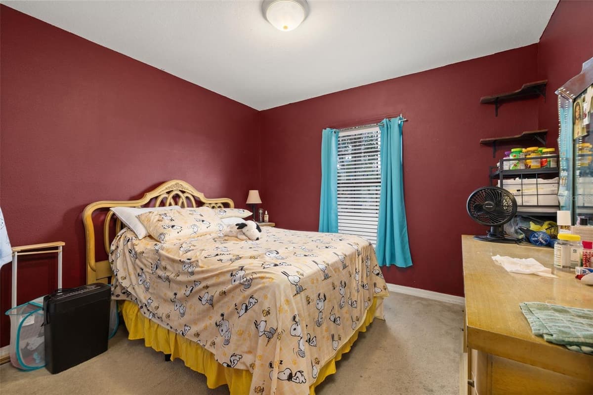 1321 WOODLARK DRIVE — photo 9 of 27