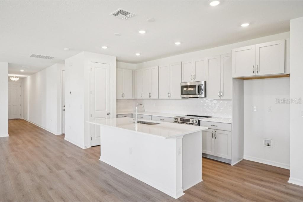 30173 EMERALD FOREST DRIVE — photo 13 of 30