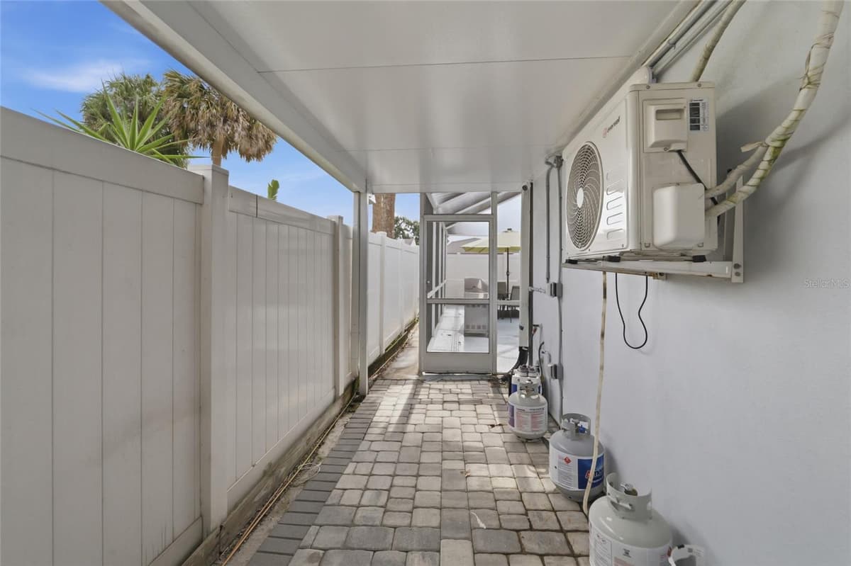 7101 SHENANDOAH COURT — photo 45 of 55
