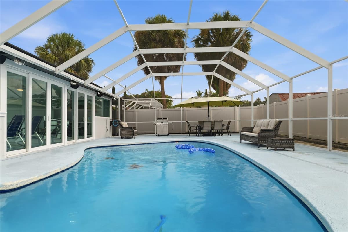 7101 SHENANDOAH COURT — photo 43 of 55