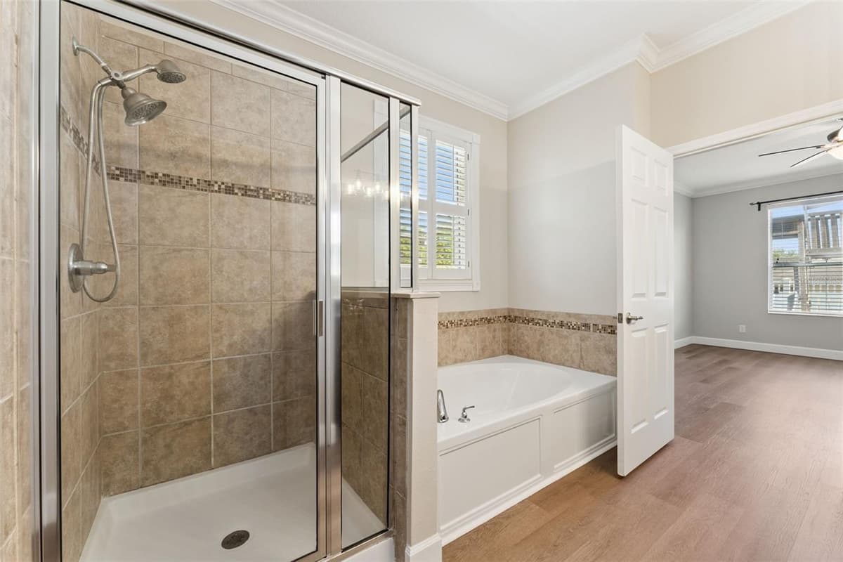 1316 WESTMEATH COURT — photo 28 of 40