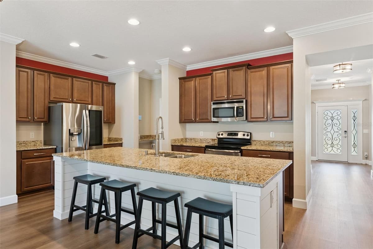 1316 WESTMEATH COURT — photo 12 of 40