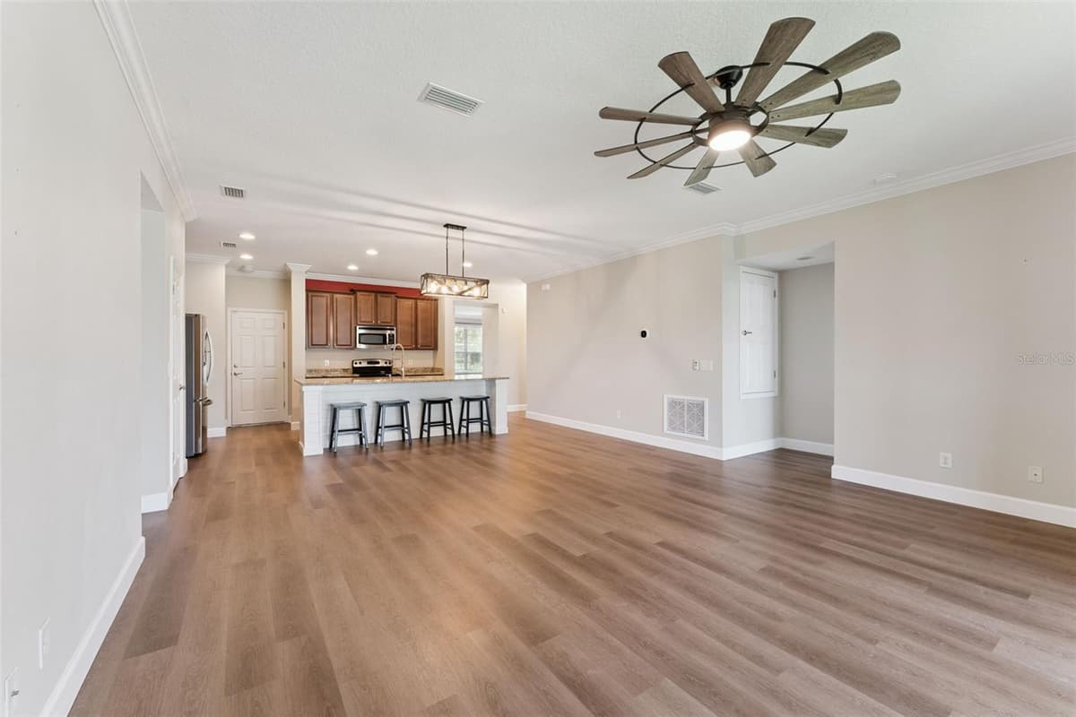 1316 WESTMEATH COURT — photo 10 of 40