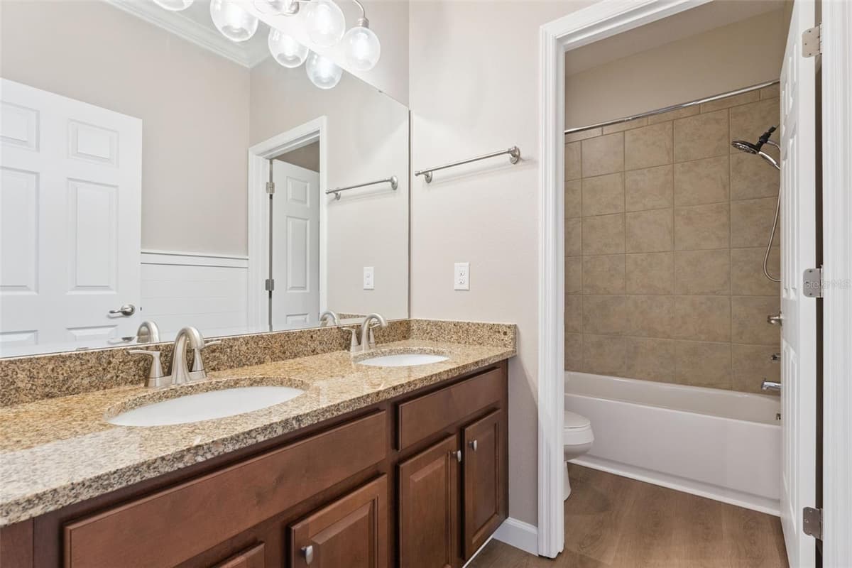 1316 WESTMEATH COURT — photo 29 of 40