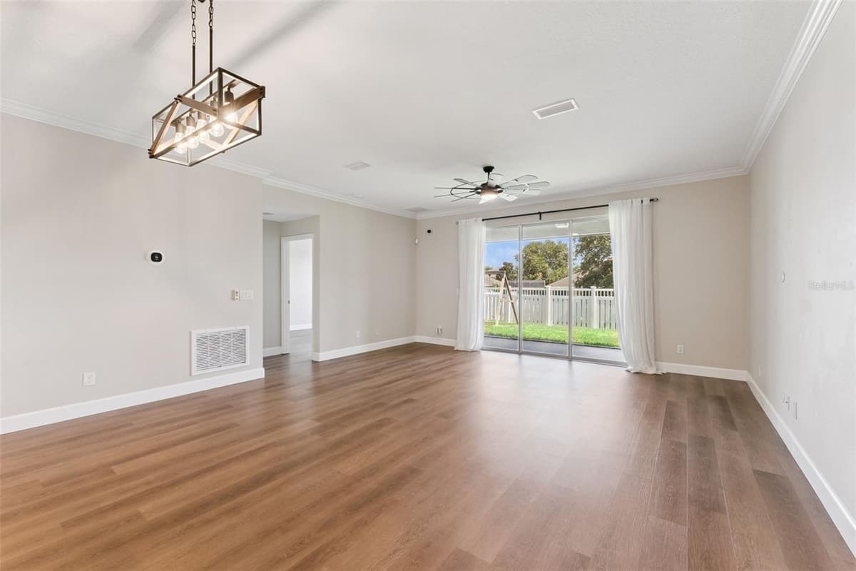 1316 WESTMEATH COURT — photo 9 of 40