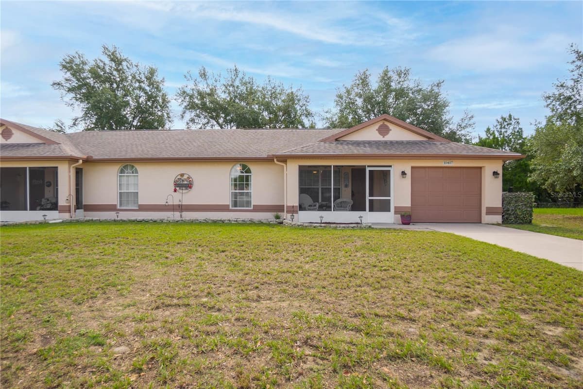10407 DREW BRYANT CIRCLE — photo 4 of 68
