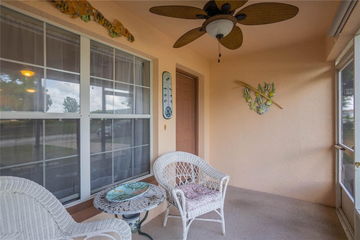 10407 DREW BRYANT CIRCLE — photo 5 of 68