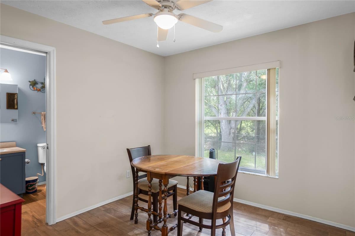 10407 DREW BRYANT CIRCLE — photo 11 of 68