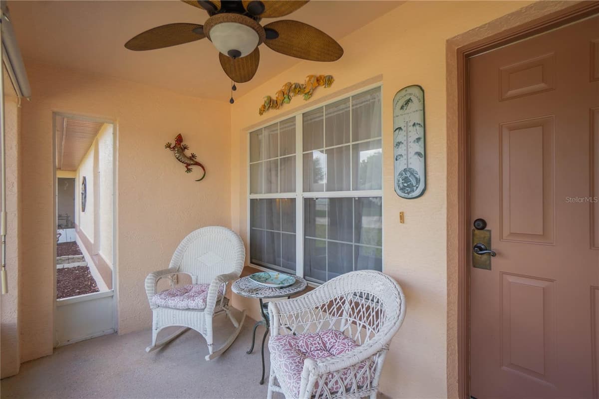 10407 DREW BRYANT CIRCLE — photo 6 of 68