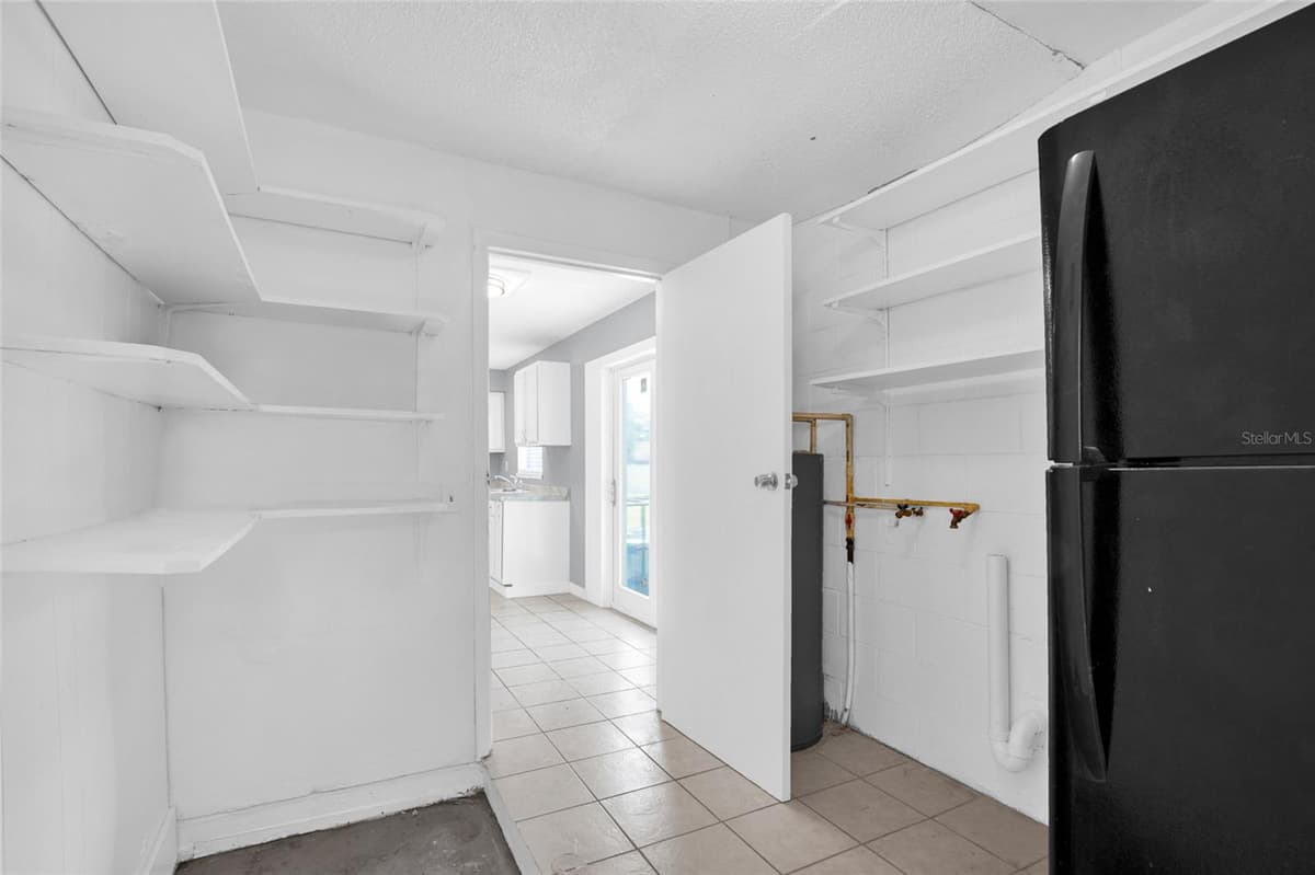 4822 OKEEFE STREET — photo 15 of 32