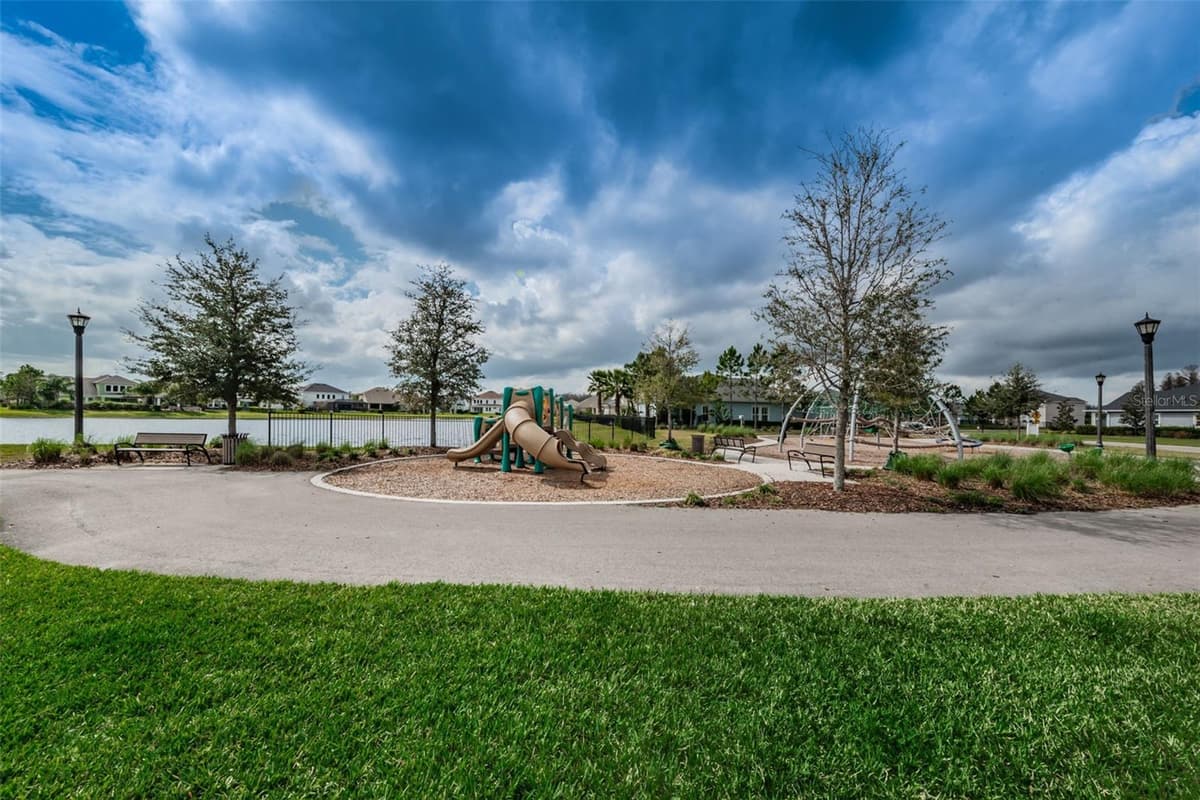 2815 SATILLA LOOP — photo 88 of 90