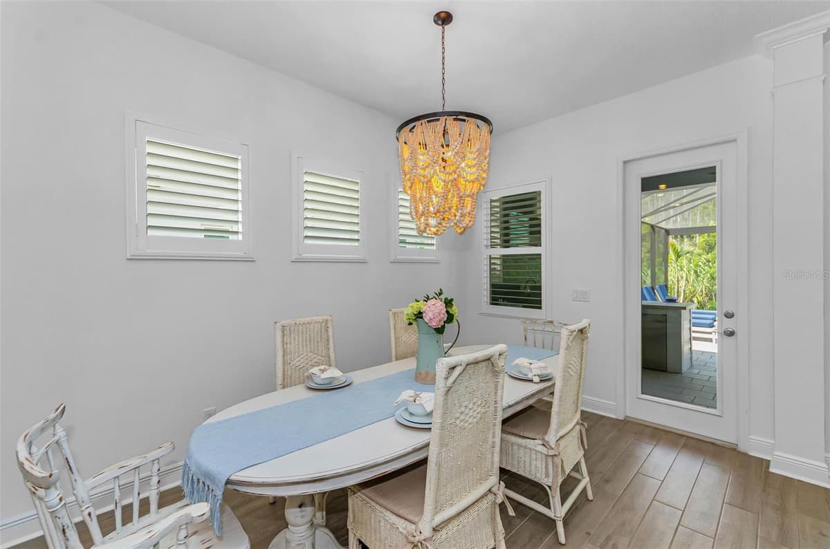 2815 SATILLA LOOP — photo 13 of 90