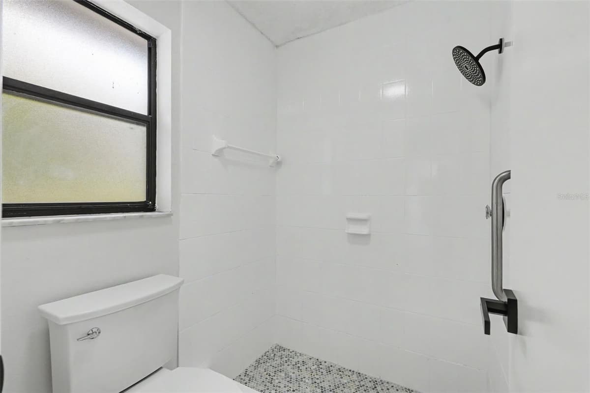 6444 CROWLEY COURT — photo 13 of 42