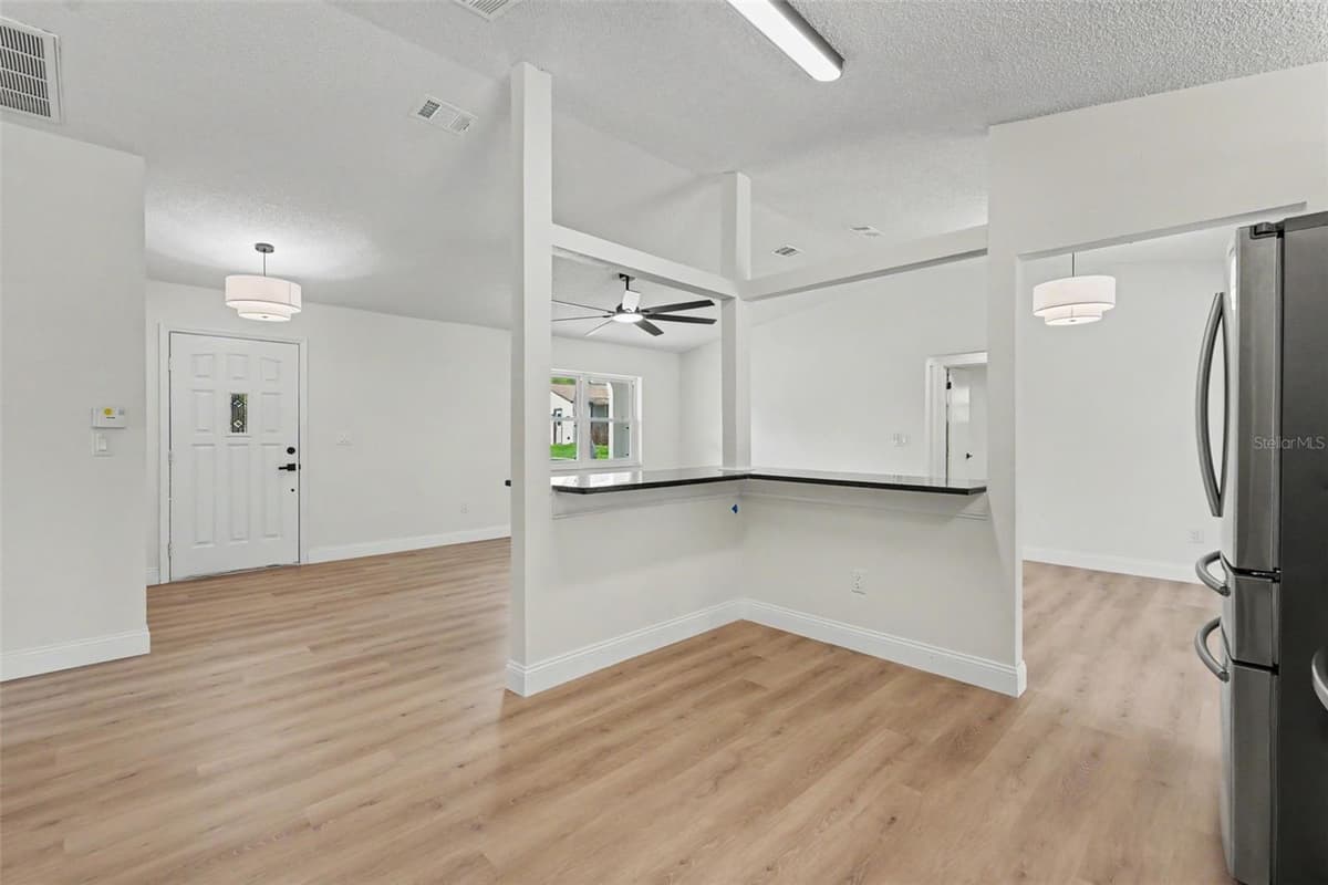 6444 CROWLEY COURT — photo 10 of 42
