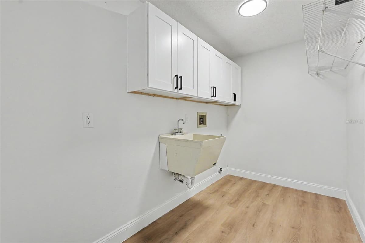 6444 CROWLEY COURT — photo 29 of 42