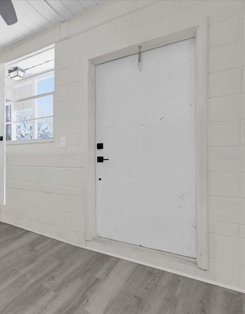 204 LOUIS STREET — photo 28 of 31