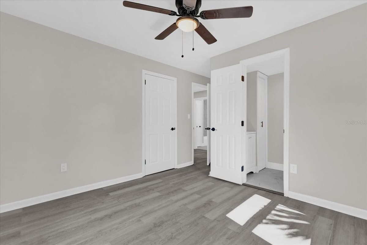 204 LOUIS STREET — photo 13 of 31